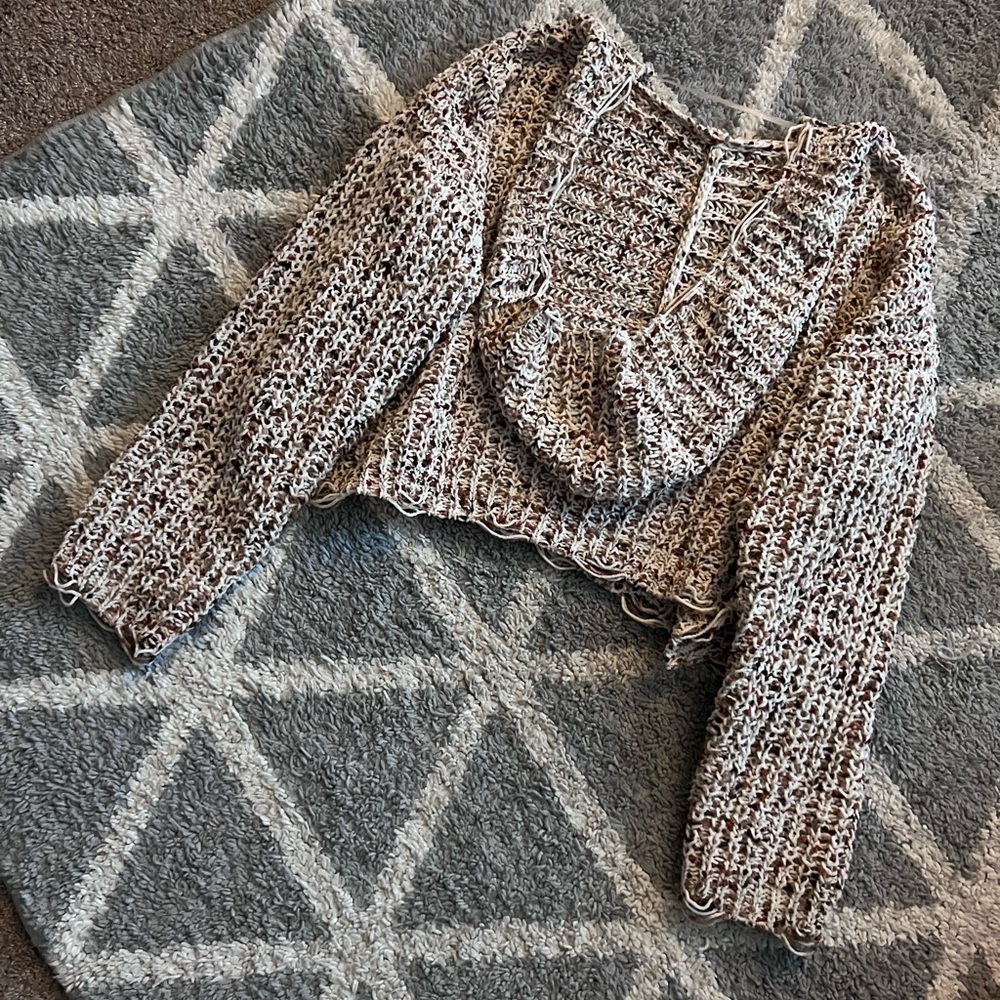 Crop sweater - Picture 3 of 3